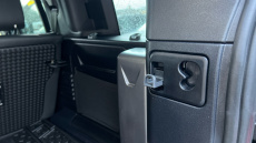 Land Rover Defender 3.0 D250 X-Dynamic HSE 110 5dr Auto Diesel Estate